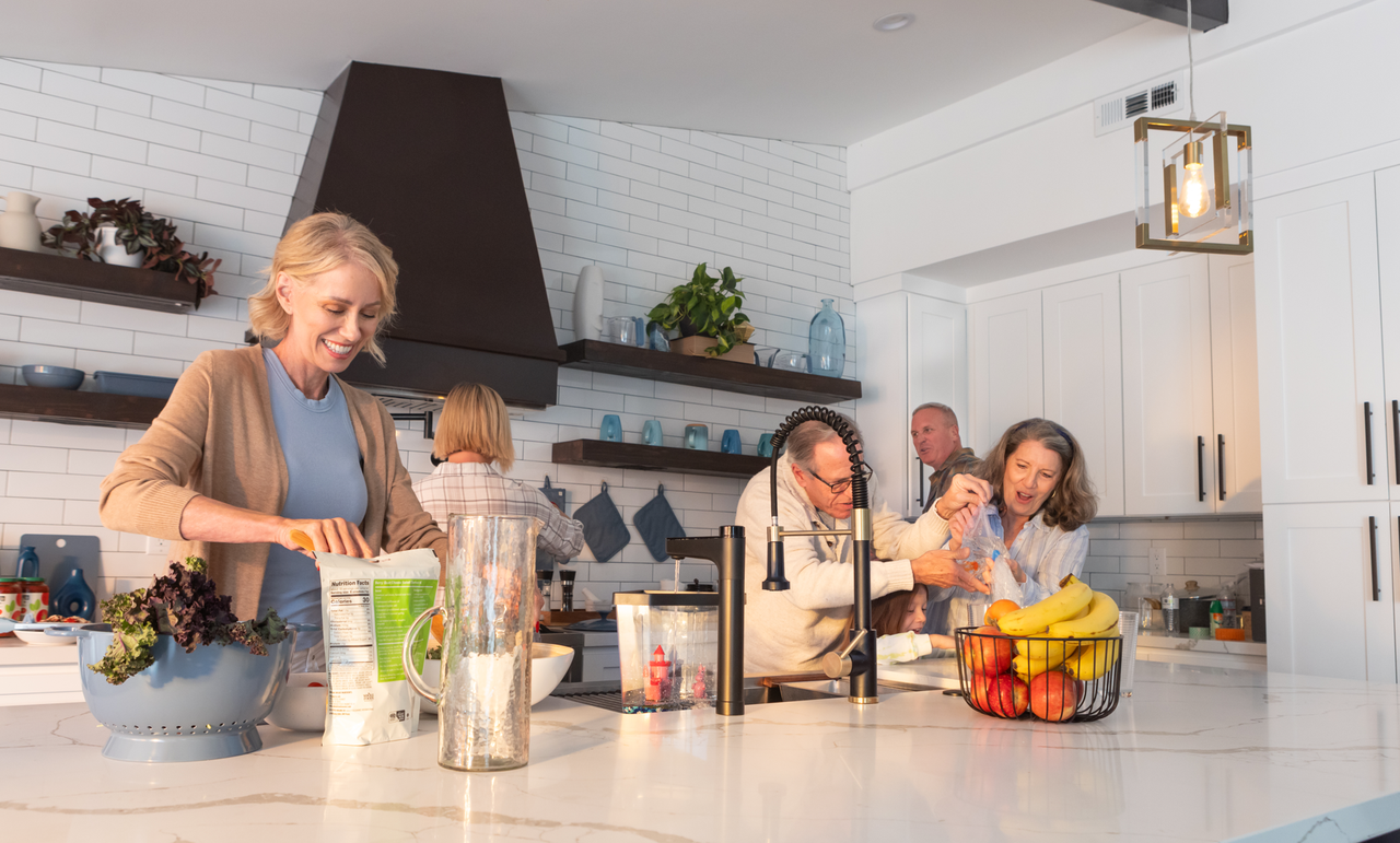 Alt: a family enjoying purified water