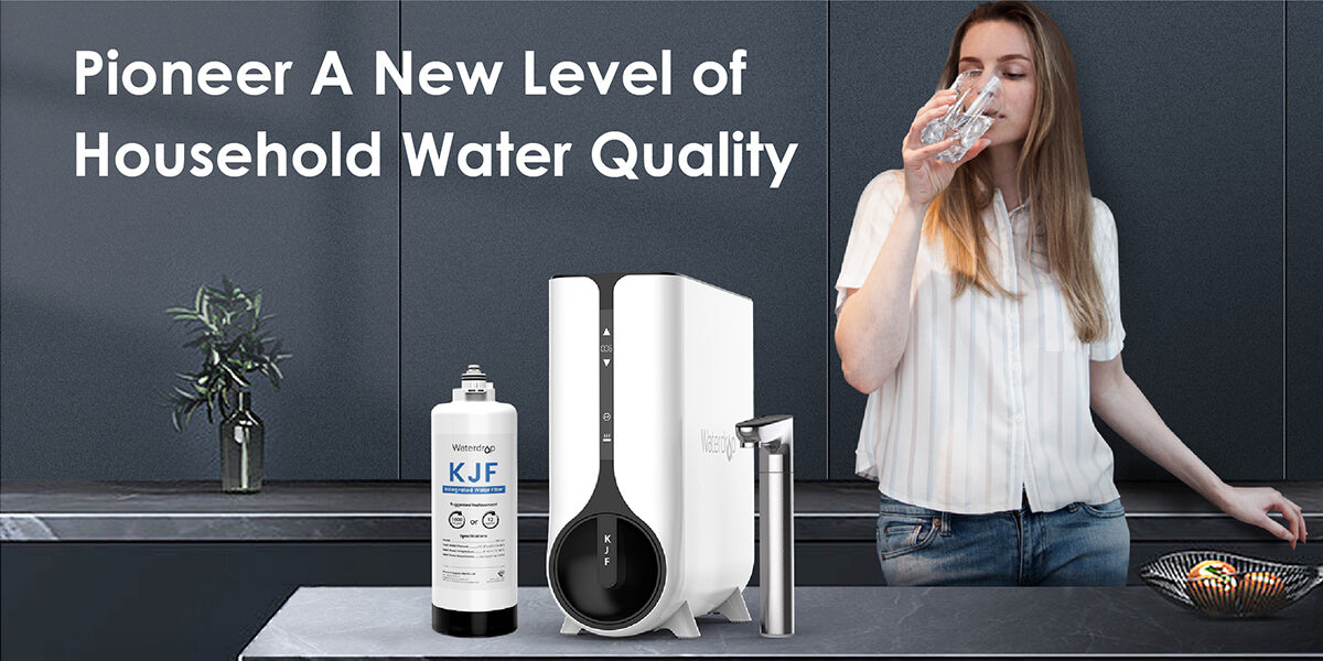 {{ section.settings.alt | default: section.settings.heading | escape }}