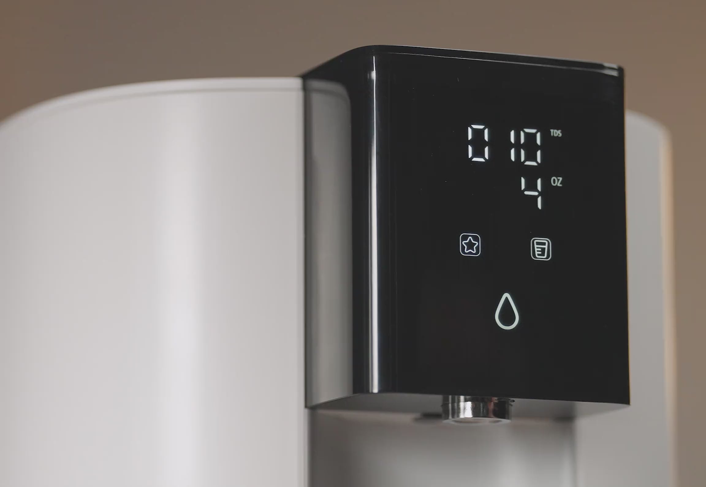 Instant Room-Temp Pure Water with 5 Volume Options